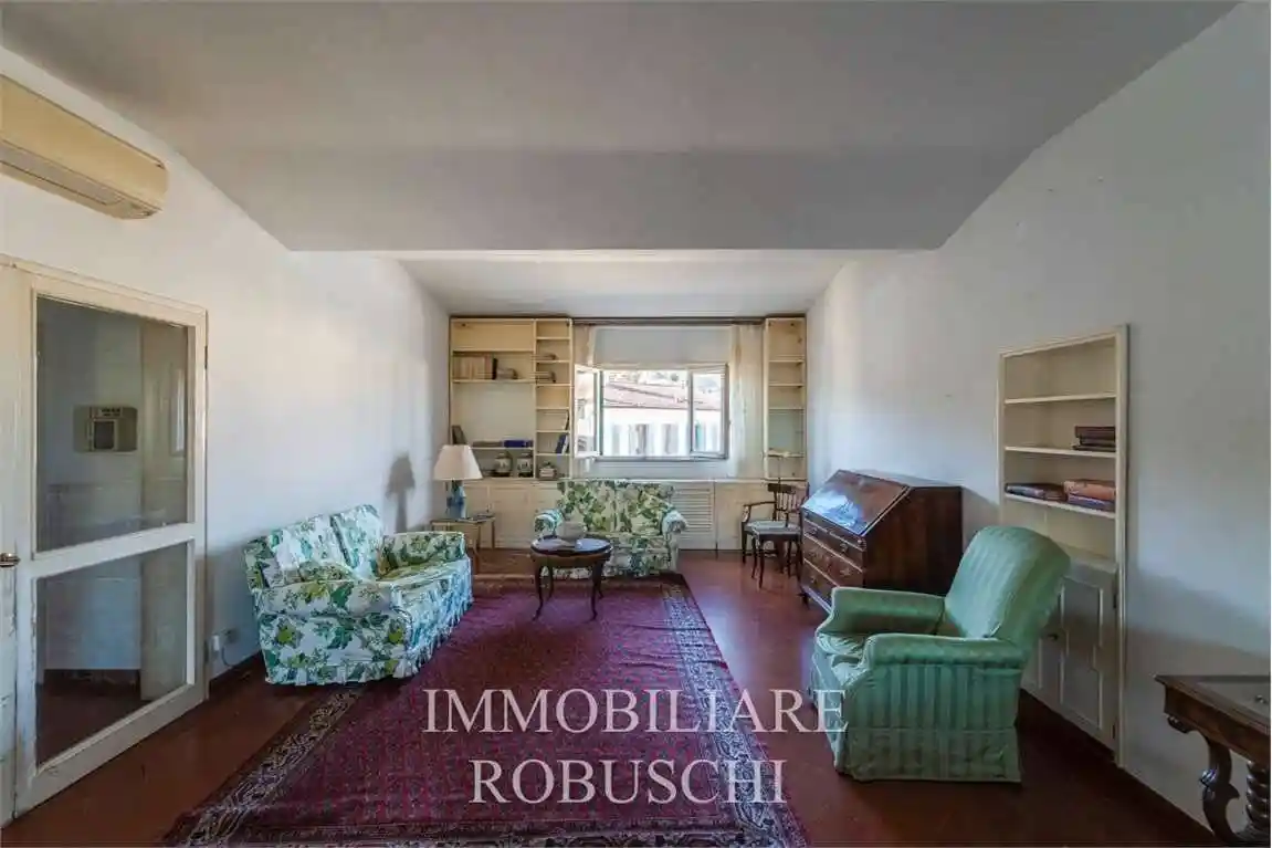 Appartamento in vendita a Firenze