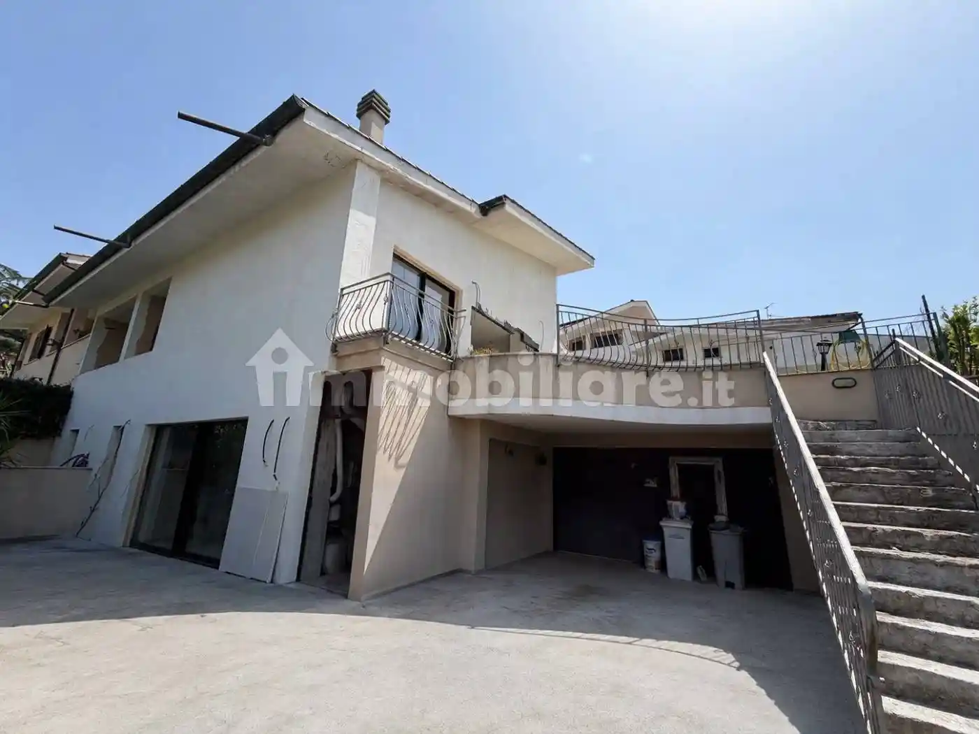Villa in vendita a Guidonia Montecelio