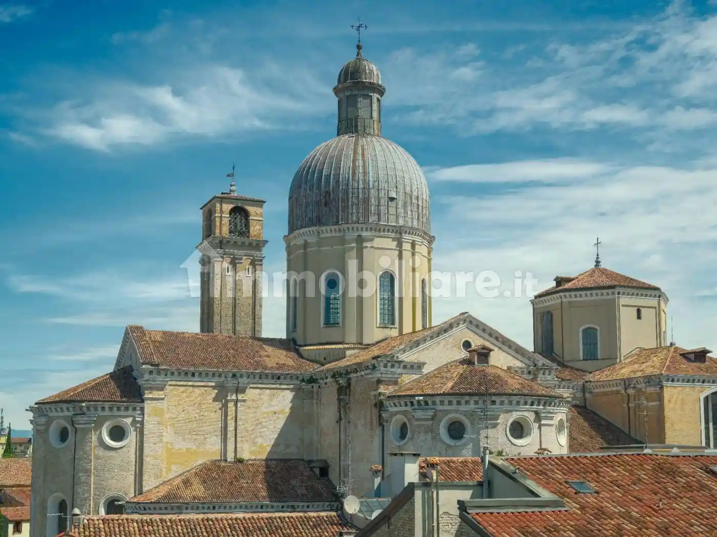 Appartamento in vendita a Padova