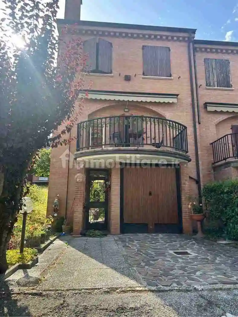Villetta a schiera - foto 2