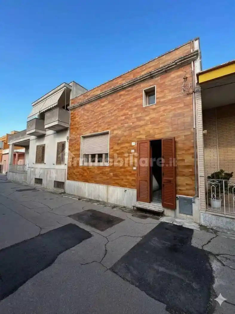 Villa in vendita a Sogliano Cavour