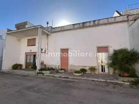Villa in vendita a Cutrofiano