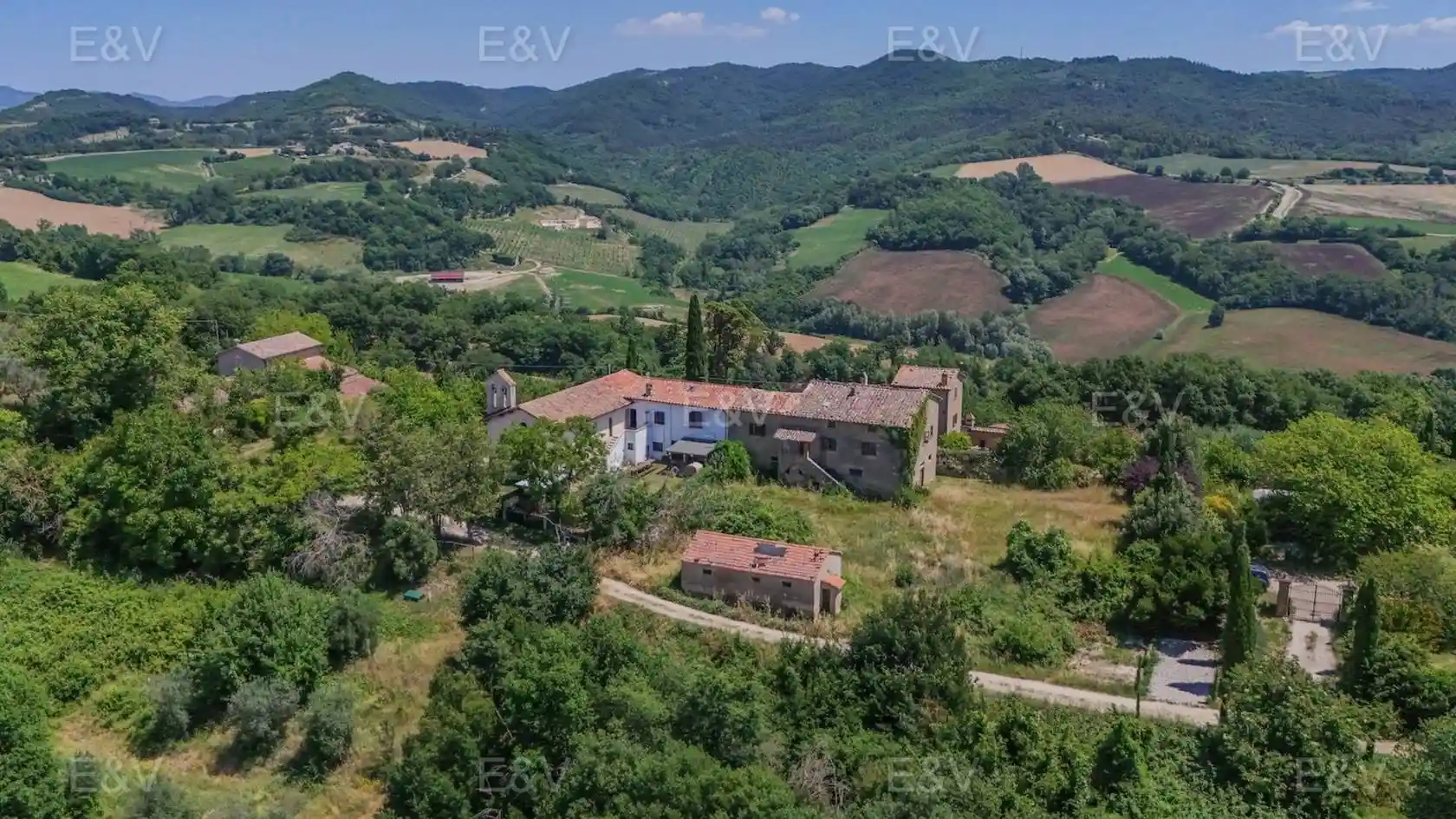 Rustico - Casale in vendita a Città di Castello