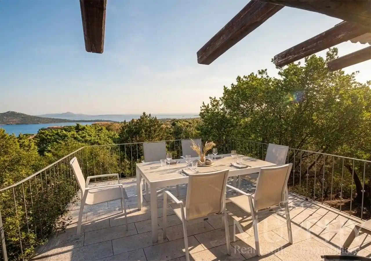 Villa in vendita a Arzachena