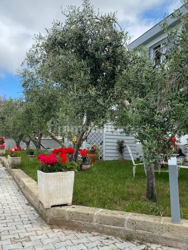 Villa in vendita a Piombino
