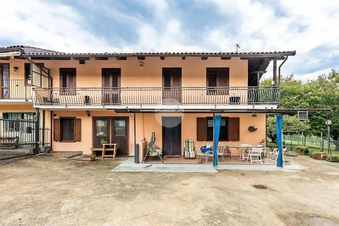 Casa indipendente in vendita a Varisella
