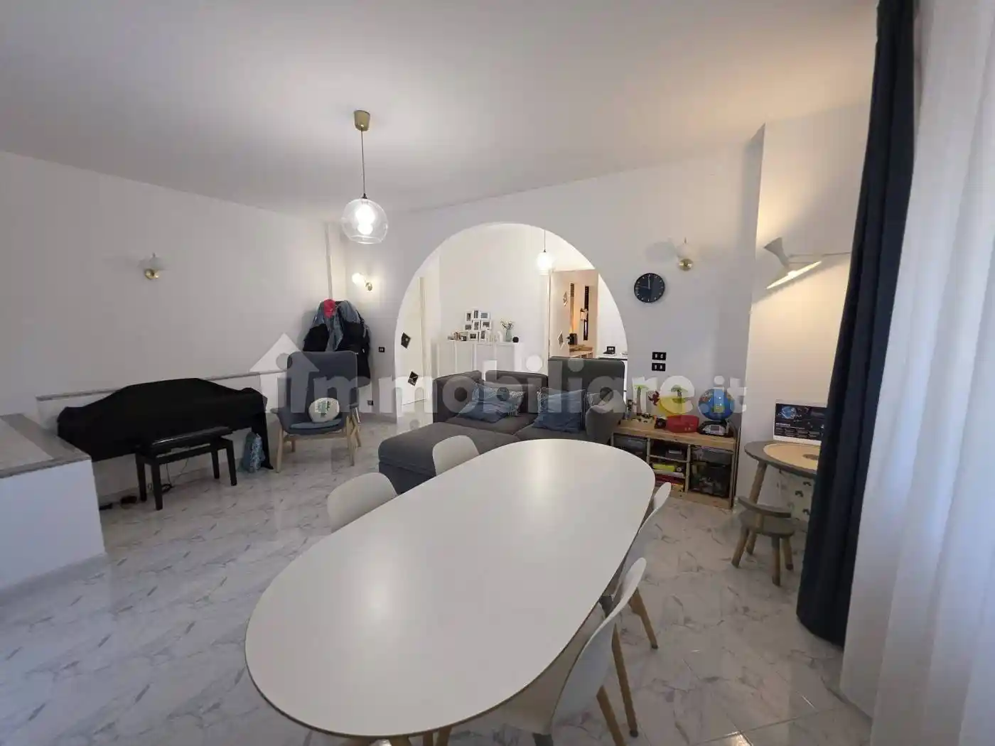 Appartamento in vendita a Cappelle sul Tavo