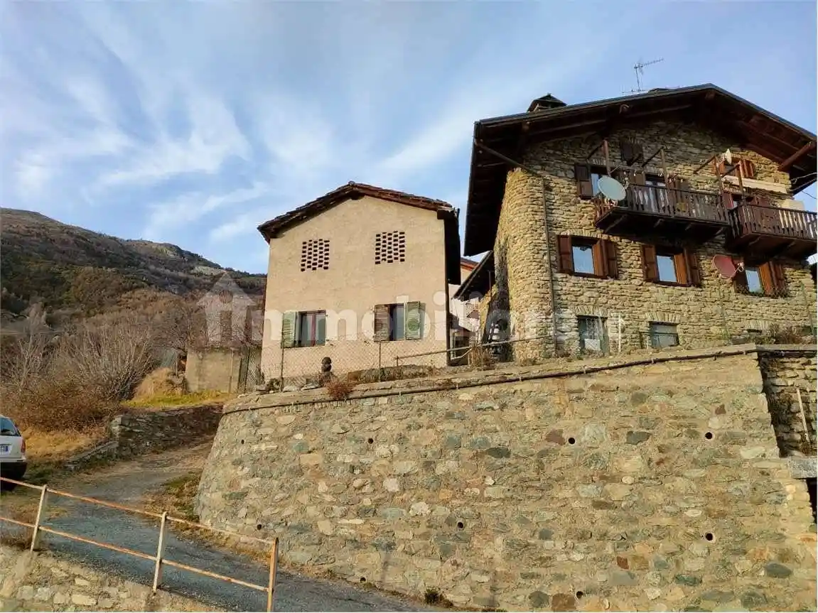 Rustico - Casale in vendita a Verrayes