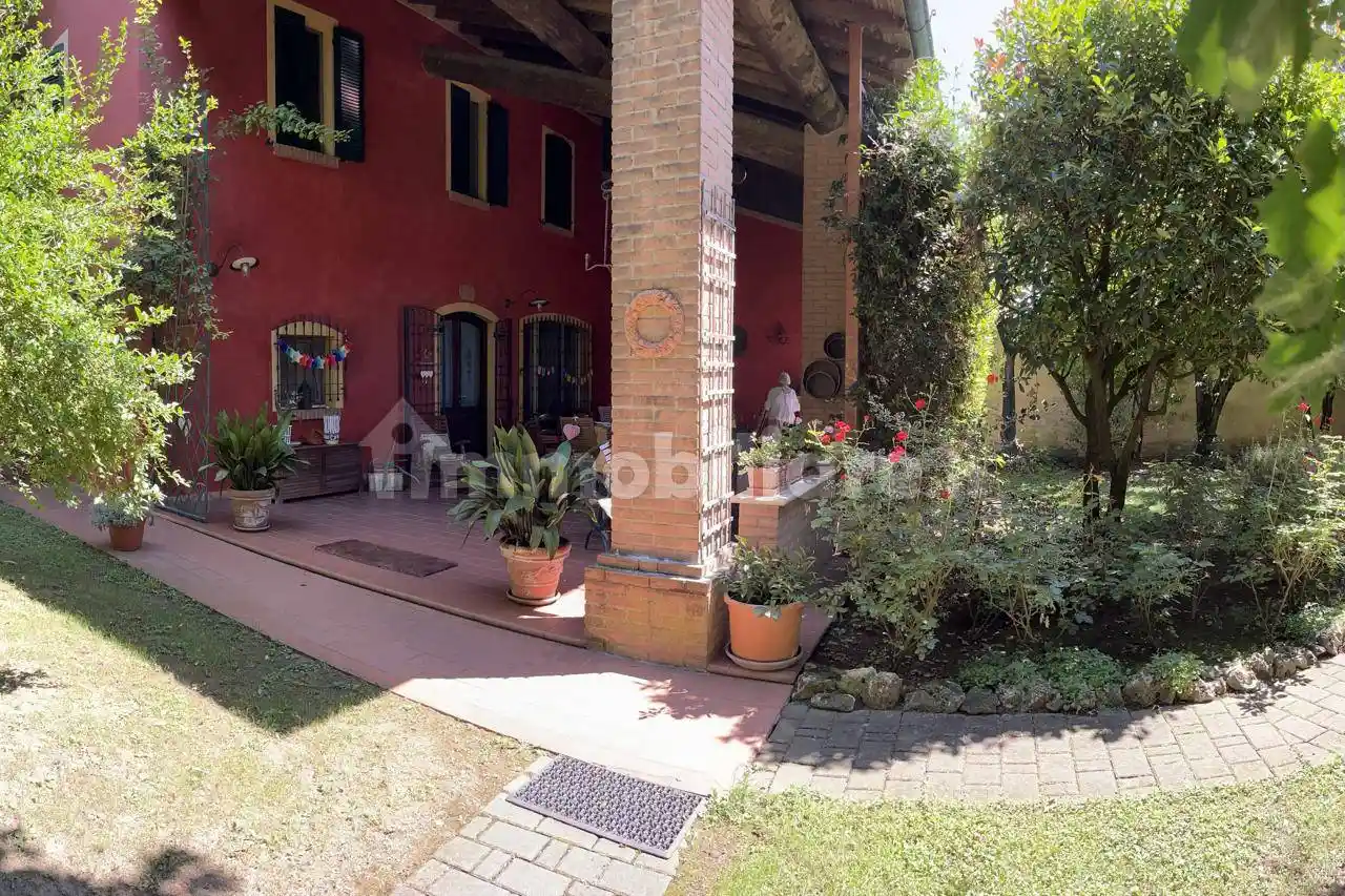 Casa indipendente in vendita a San Gervasio Bresciano