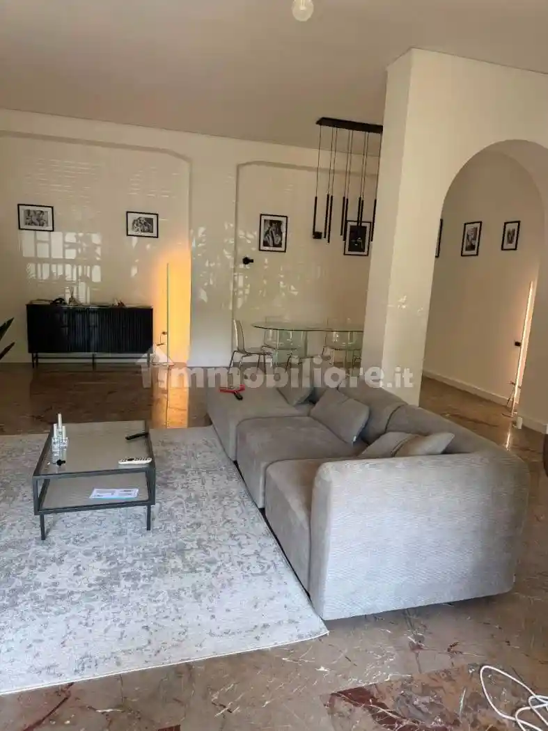 Appartamento in affitto a Napoli
