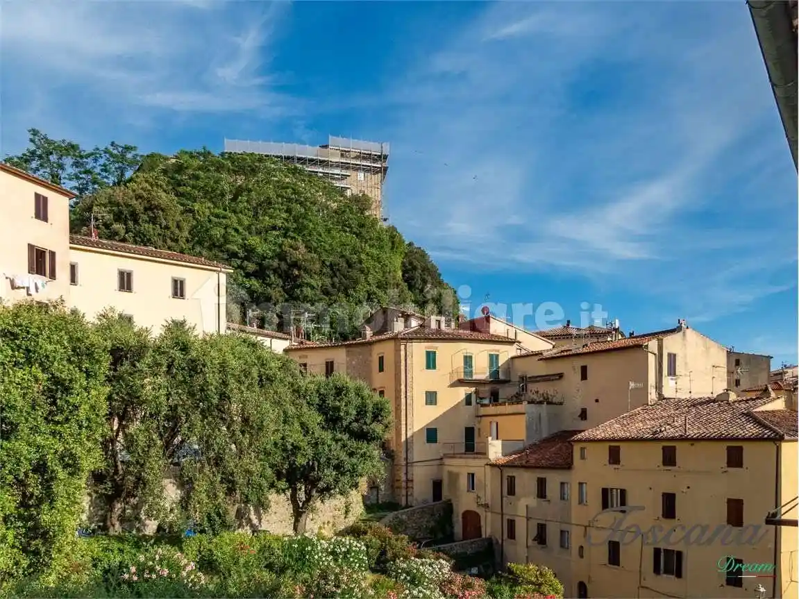 Appartamento in vendita a Massa Marittima