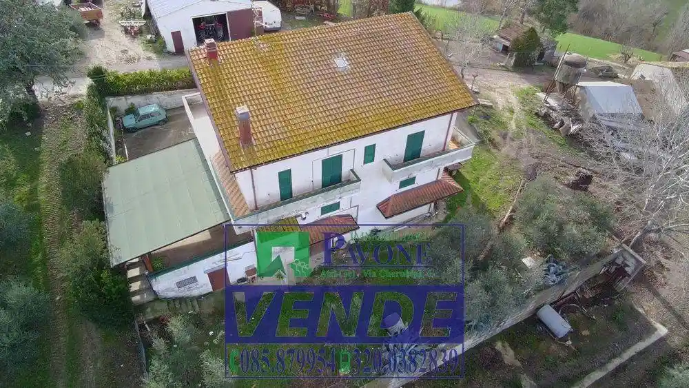 Rustico - Casale in vendita a Atri