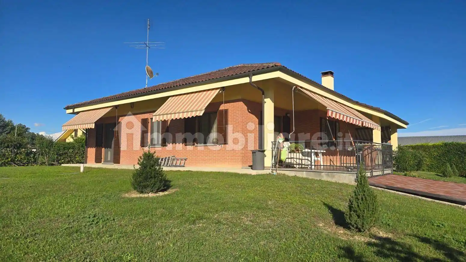 Villa in vendita a Asti