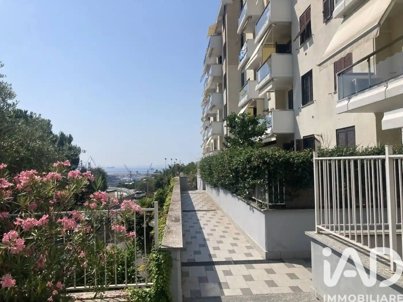 Appartamento in vendita a Genova
