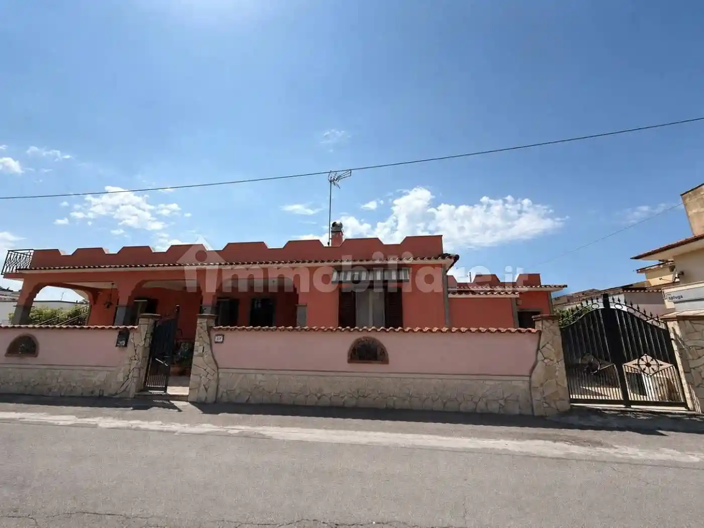 Casa indipendente in vendita a Nettuno