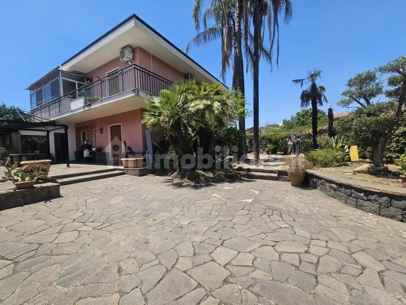 Villetta a schiera in vendita a San Giovanni la Punta