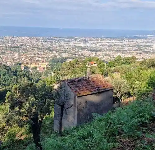 Villa in vendita a Massa