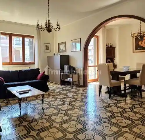 Appartamento in vendita a Massa