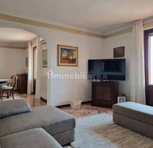 Villa in vendita a Massa