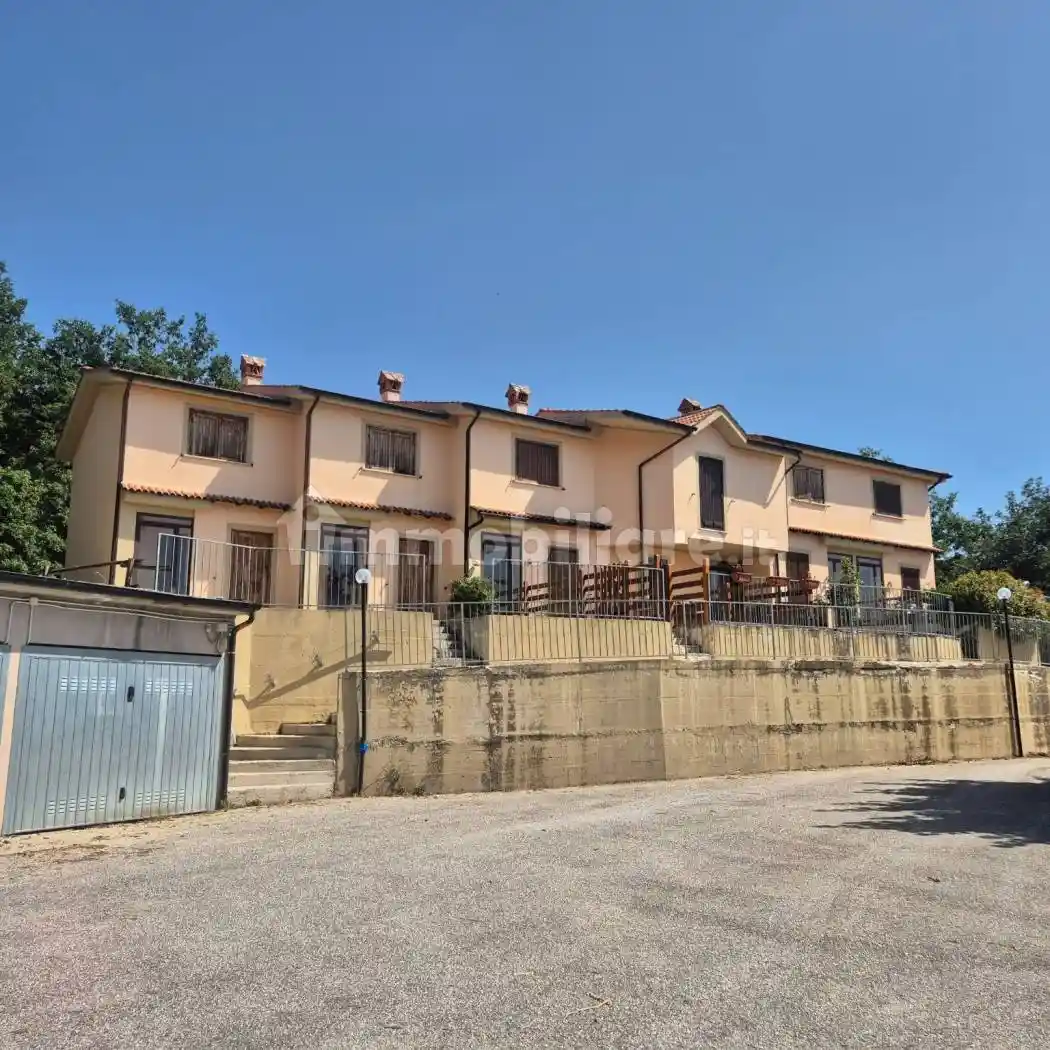 Villetta a schiera in vendita a Rocca di Cambio