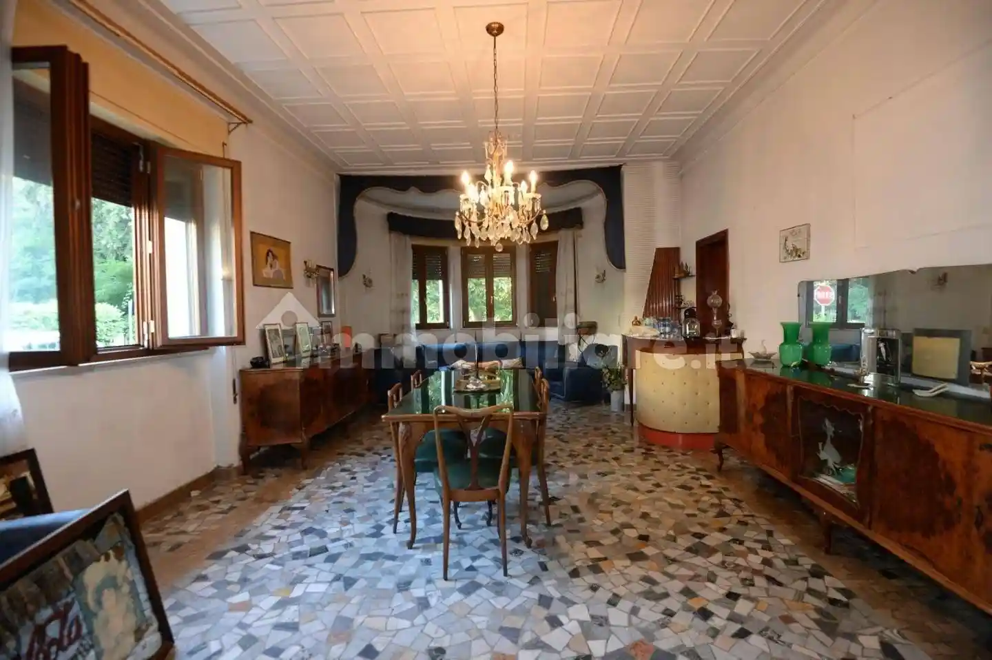 Villa in vendita a Viareggio