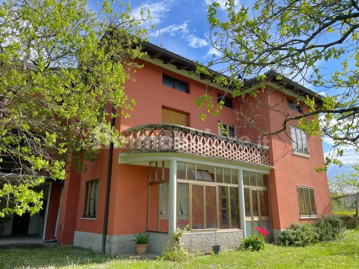 Casa indipendente in vendita a San Leonardo