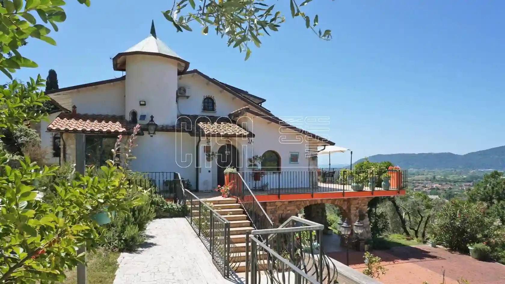 Villa - foto 2