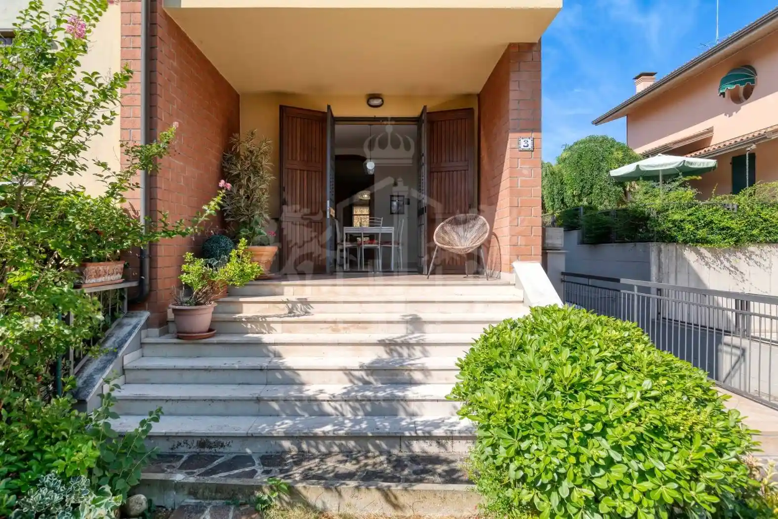Villa in vendita a Dozza