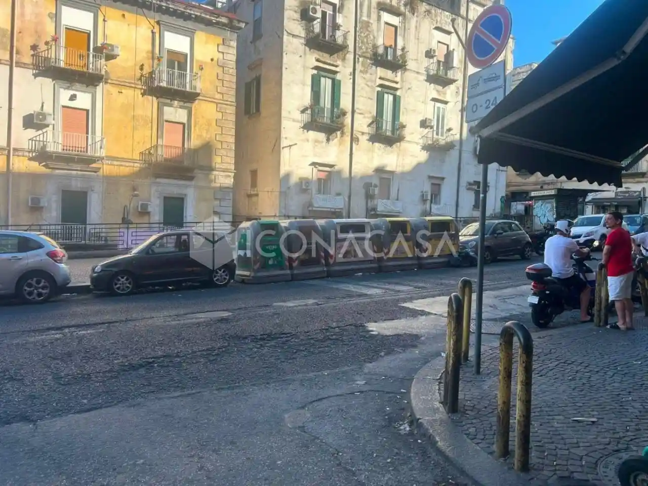 Appartamento in vendita a Napoli