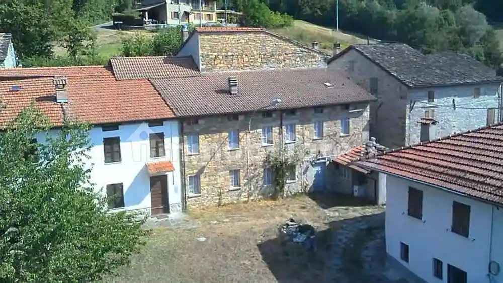Rustico - Casale in vendita a Bardi