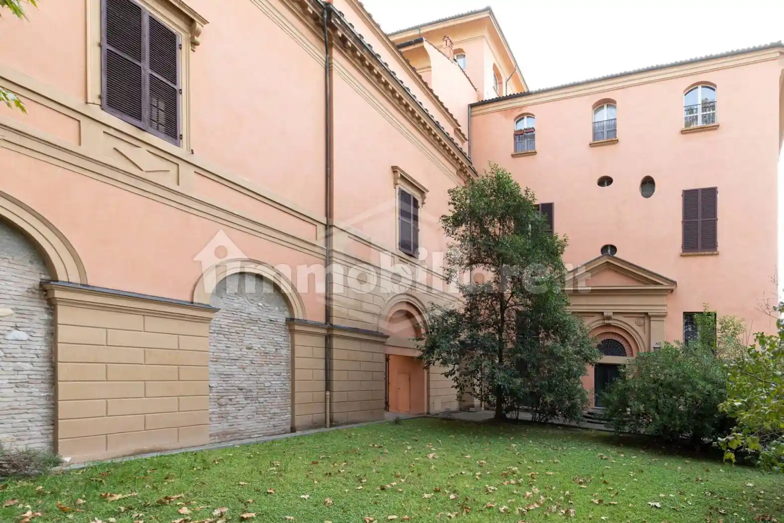 Appartamento in vendita a Bologna