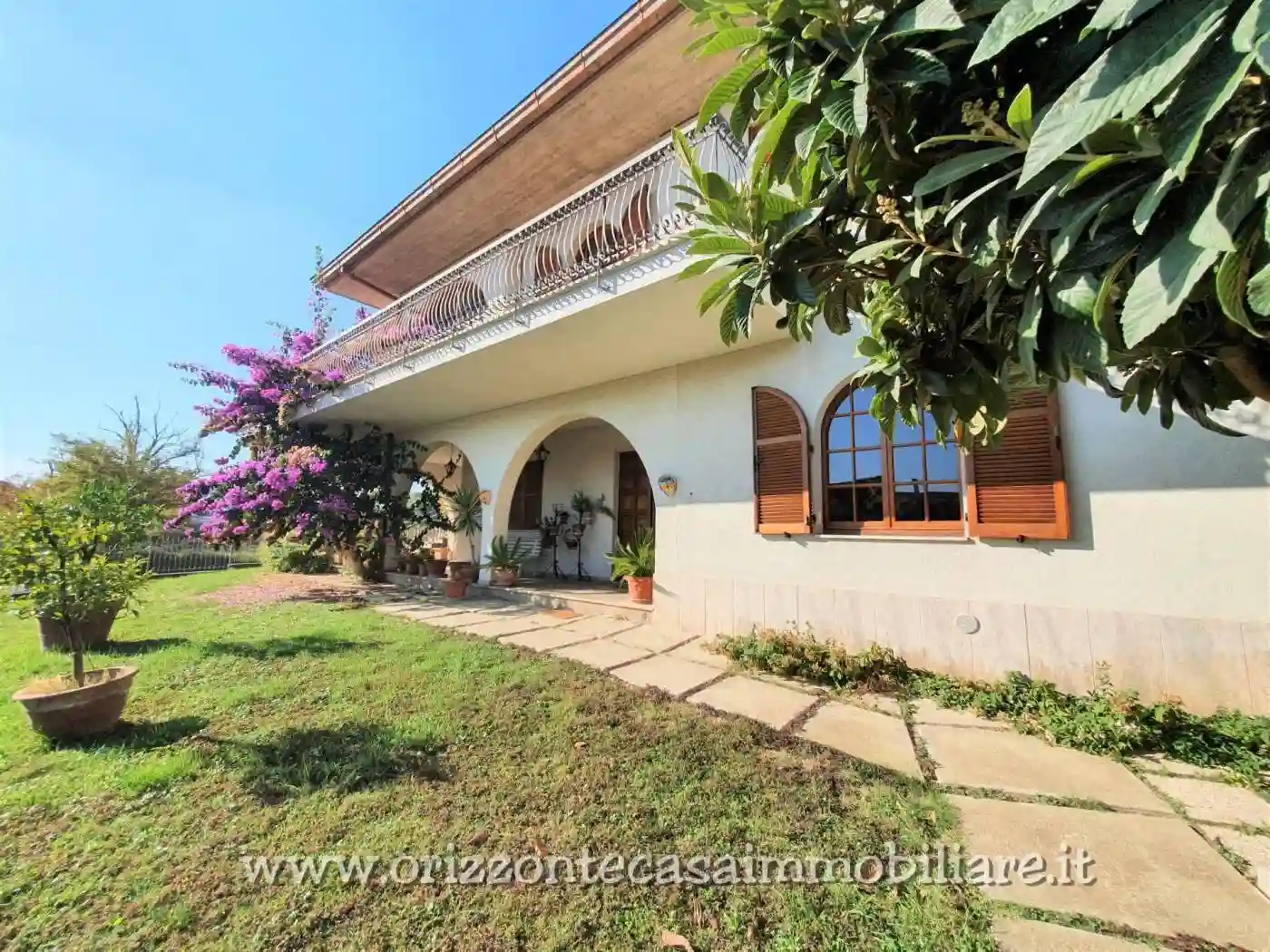 Villa - foto 3