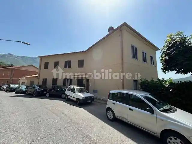 Appartamento in vendita a Agosta