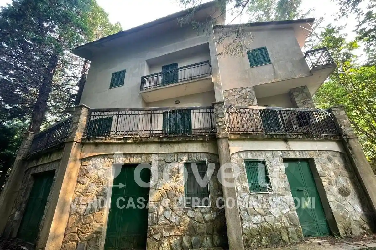 Casa indipendente in vendita a Santo Stefano in Aspromonte