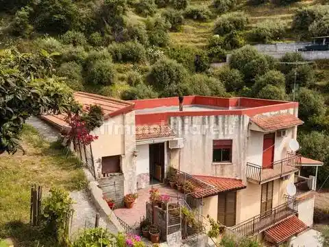 Villa in vendita a Graniti