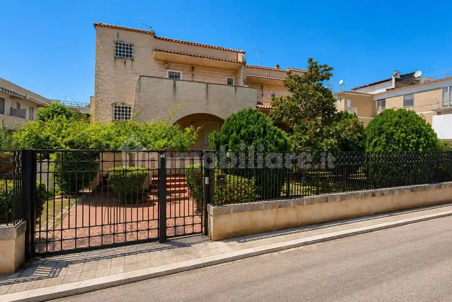 Villa - foto 2