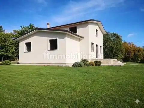 Villa in vendita a Morcone