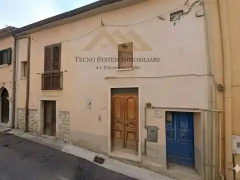 Villa in vendita a Fragneto Monforte