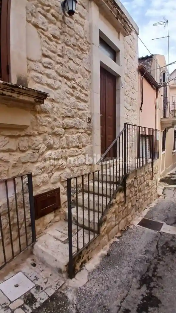 Casa indipendente in vendita a Pozzallo