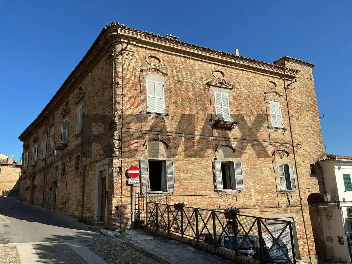 Appartamento in vendita a Loreto Aprutino