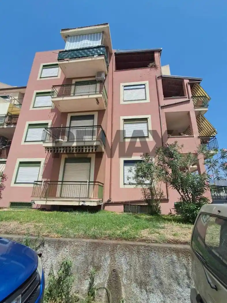 Appartamento in vendita a Giardini-Naxos