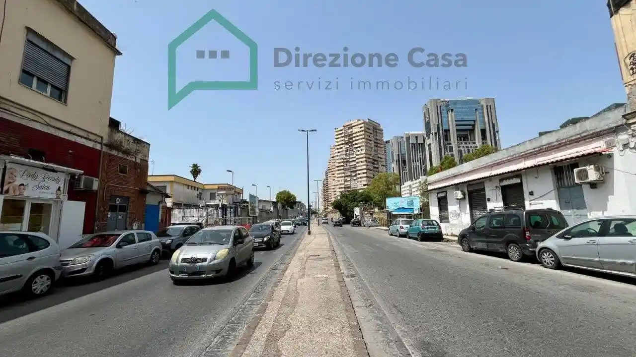 Appartamento in affitto a Napoli
