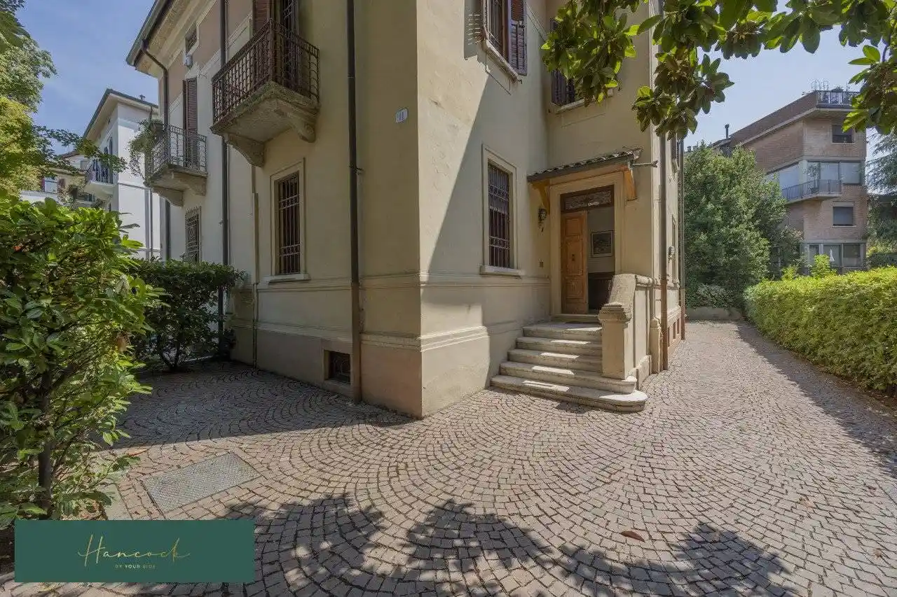 Villa in vendita a Verona