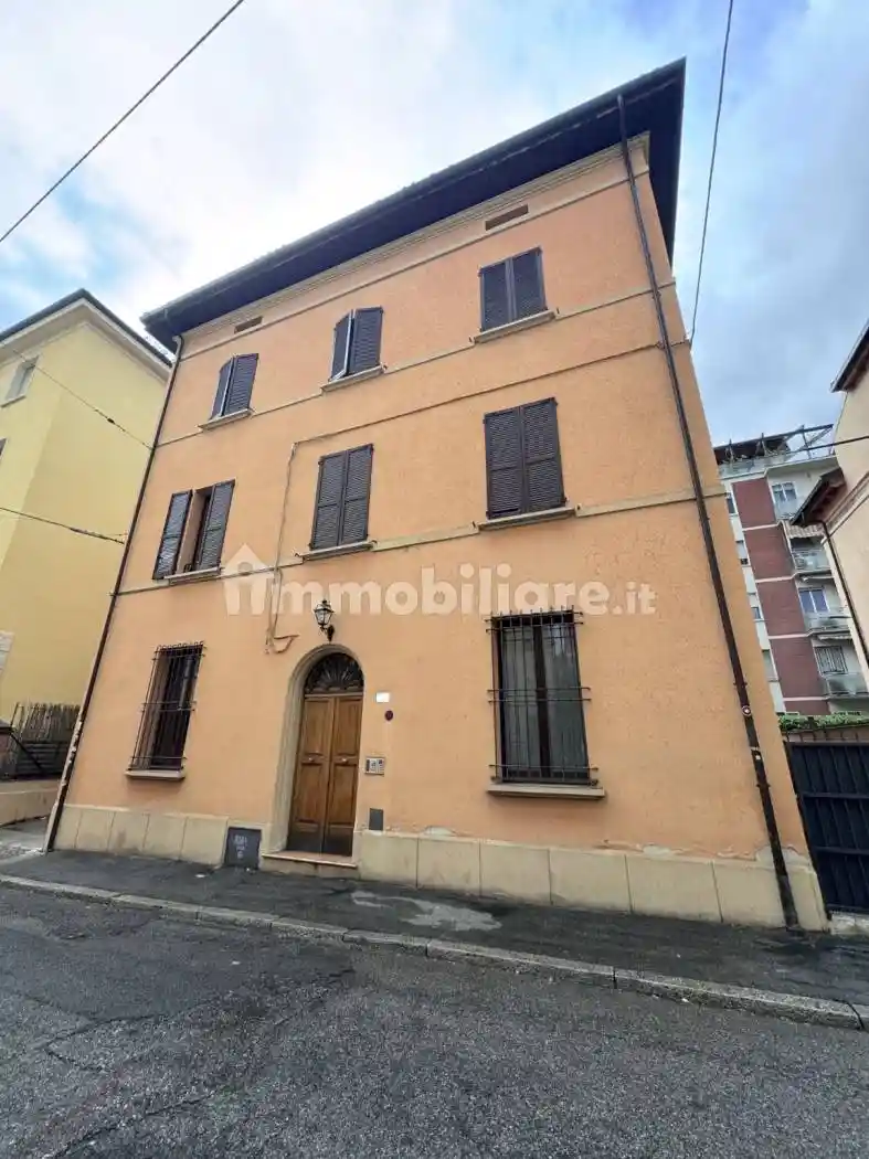 Appartamento in affitto a Bologna