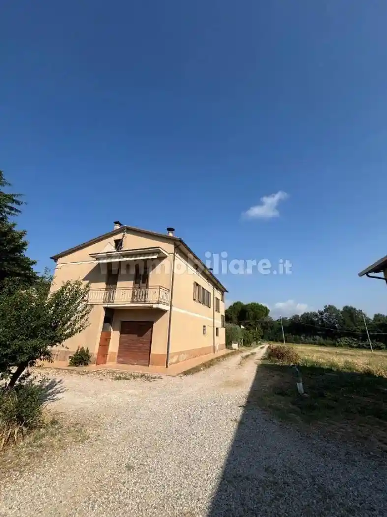 Villa in vendita a Perugia