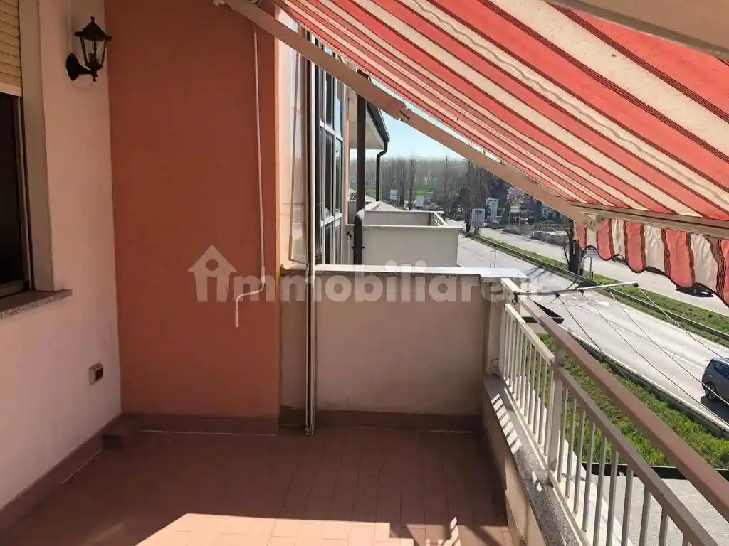 Appartamento in affitto a Cento
