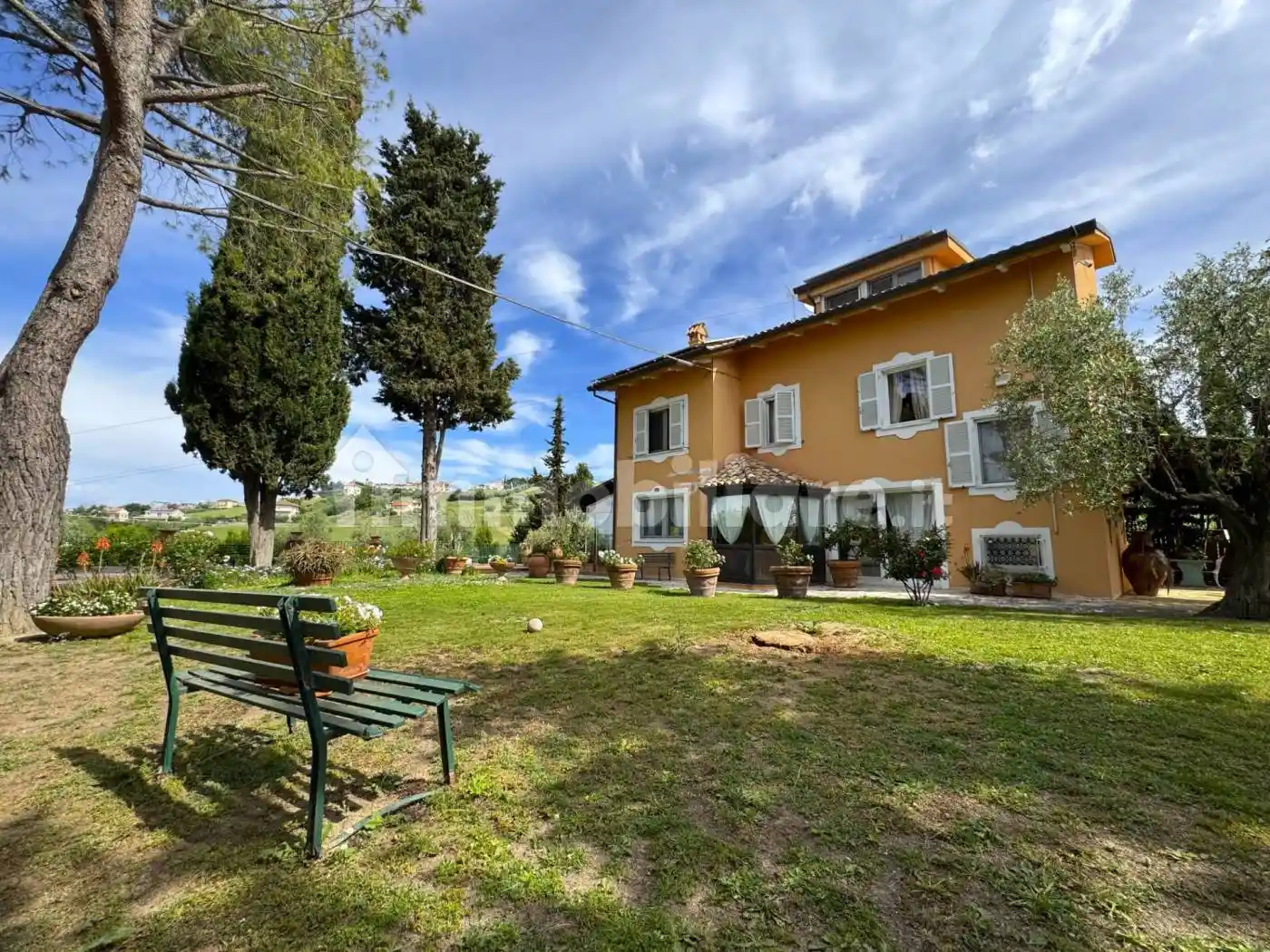 Villa in vendita a Fermo