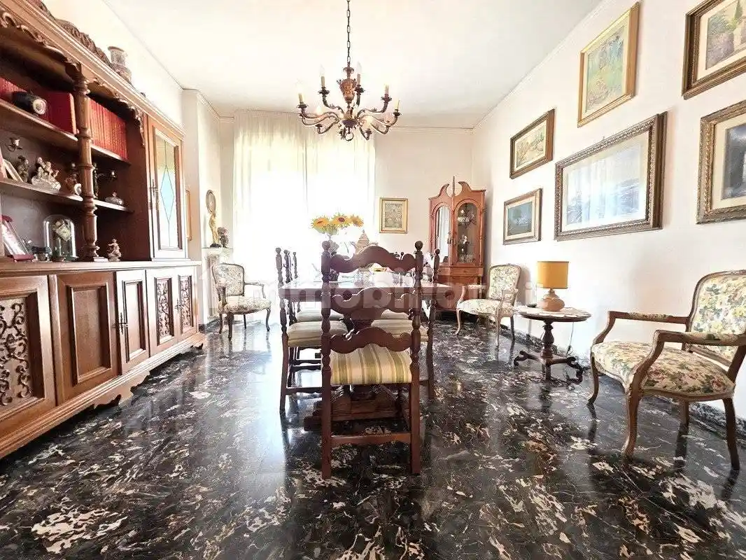 Appartamento in vendita a Scandicci