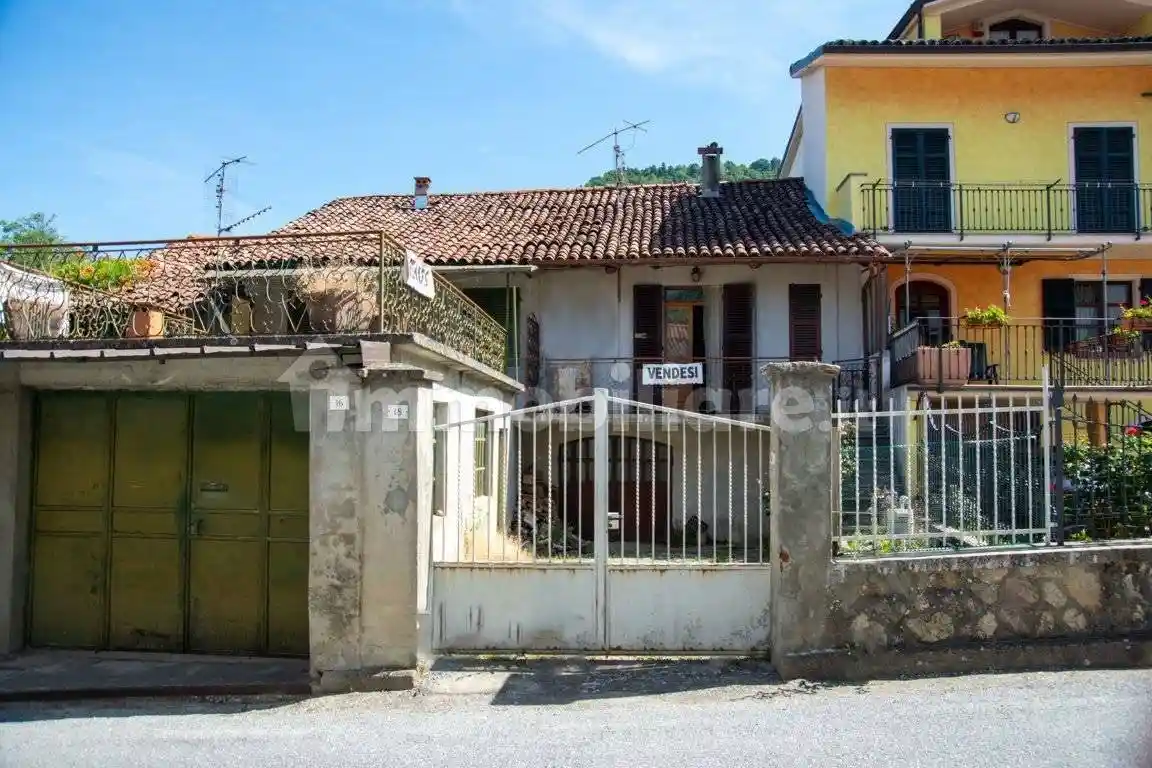 Casa indipendente in vendita a Nucetto