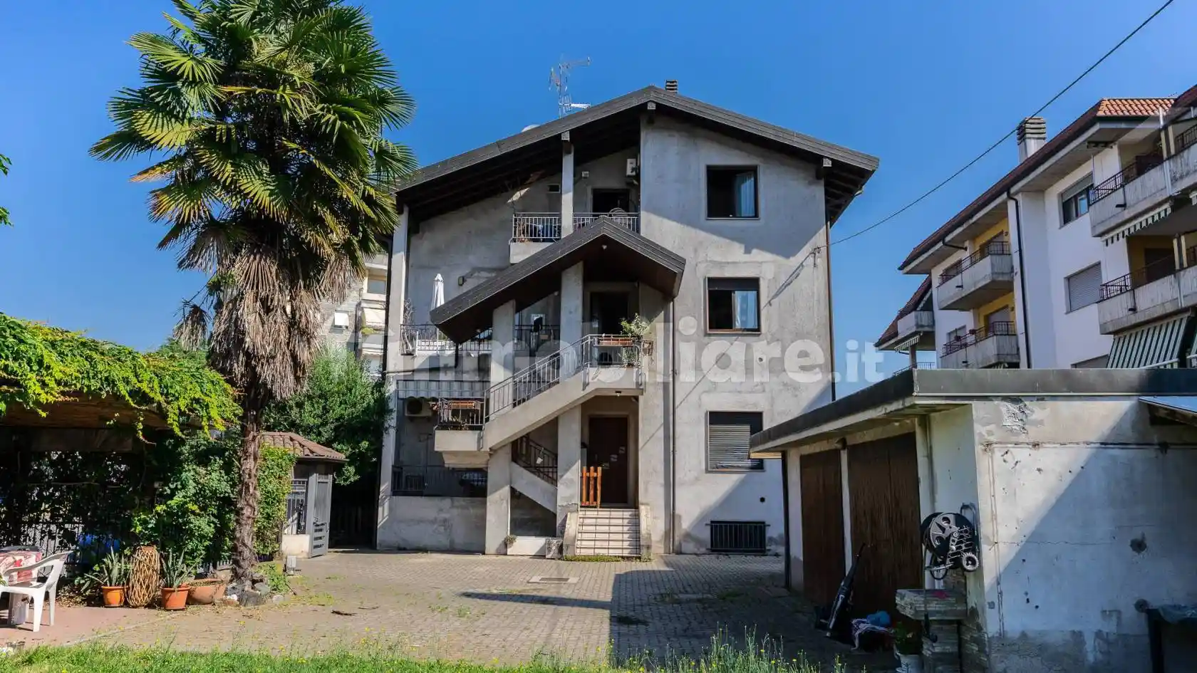 Villa in vendita a Busto Arsizio